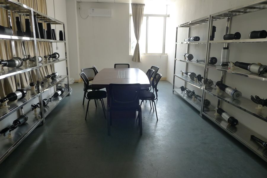Guangzhou Jovoll Auto Parts Technology Co., Ltd. निर्माता उत्पादन लाइन